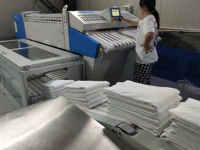 舟山巾类折叠机-02